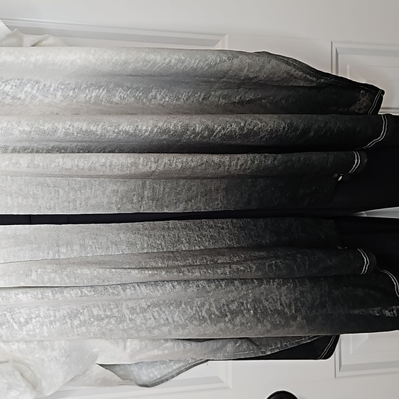 *NWOT* G.I.L.I. Dip Dye Knit Kimono Cardigan - Picture 4 of 14